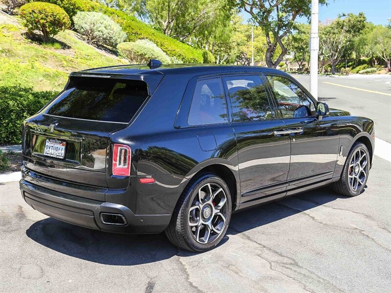 Used 2021 Rolls-Royce Cullinan Black Badge AWD/4WD image 19