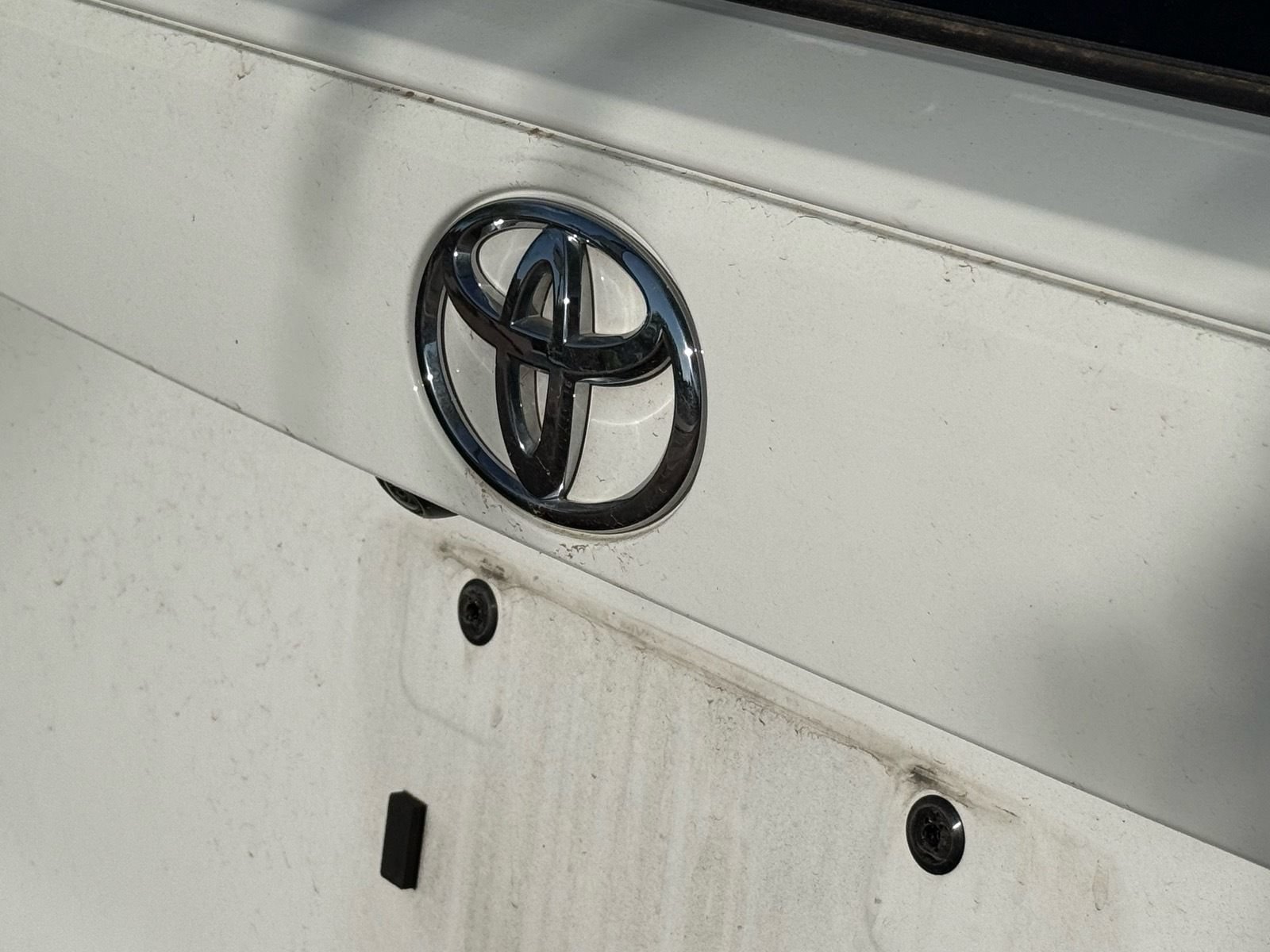 Used 2025 Toyota RAV4 XLE AWD/4WD image 12