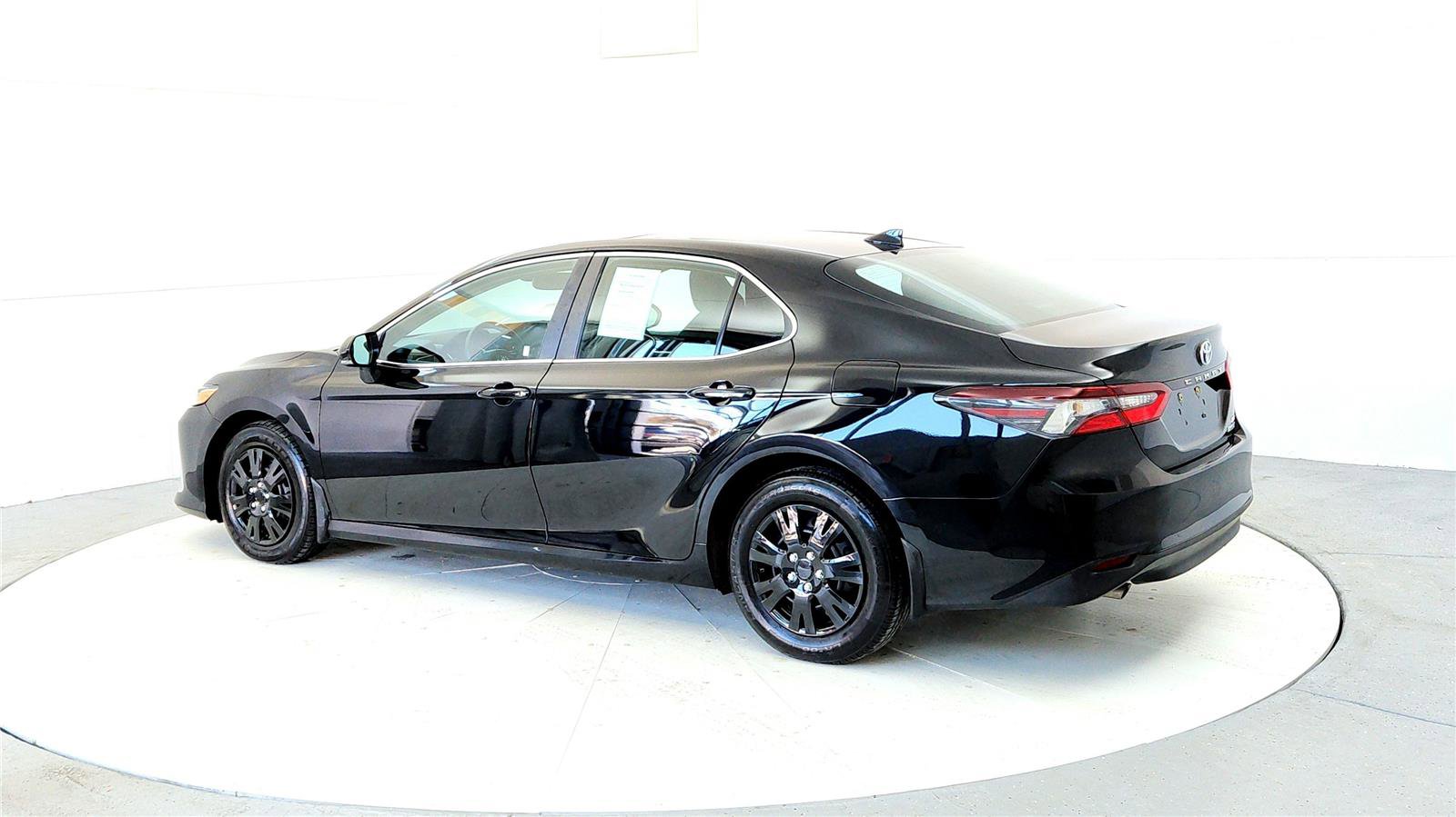 Certified 2022 Toyota Camry LE w/ Cold Weather Package image 4