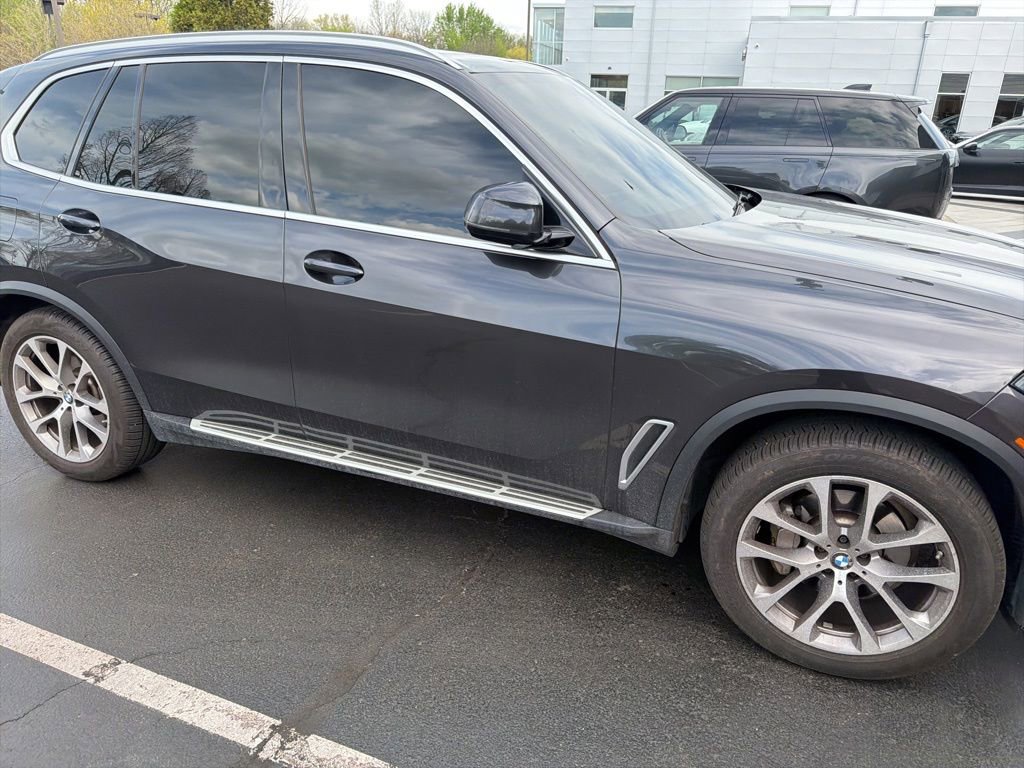 Used 2023 BMW X5 xDrive40i image 25