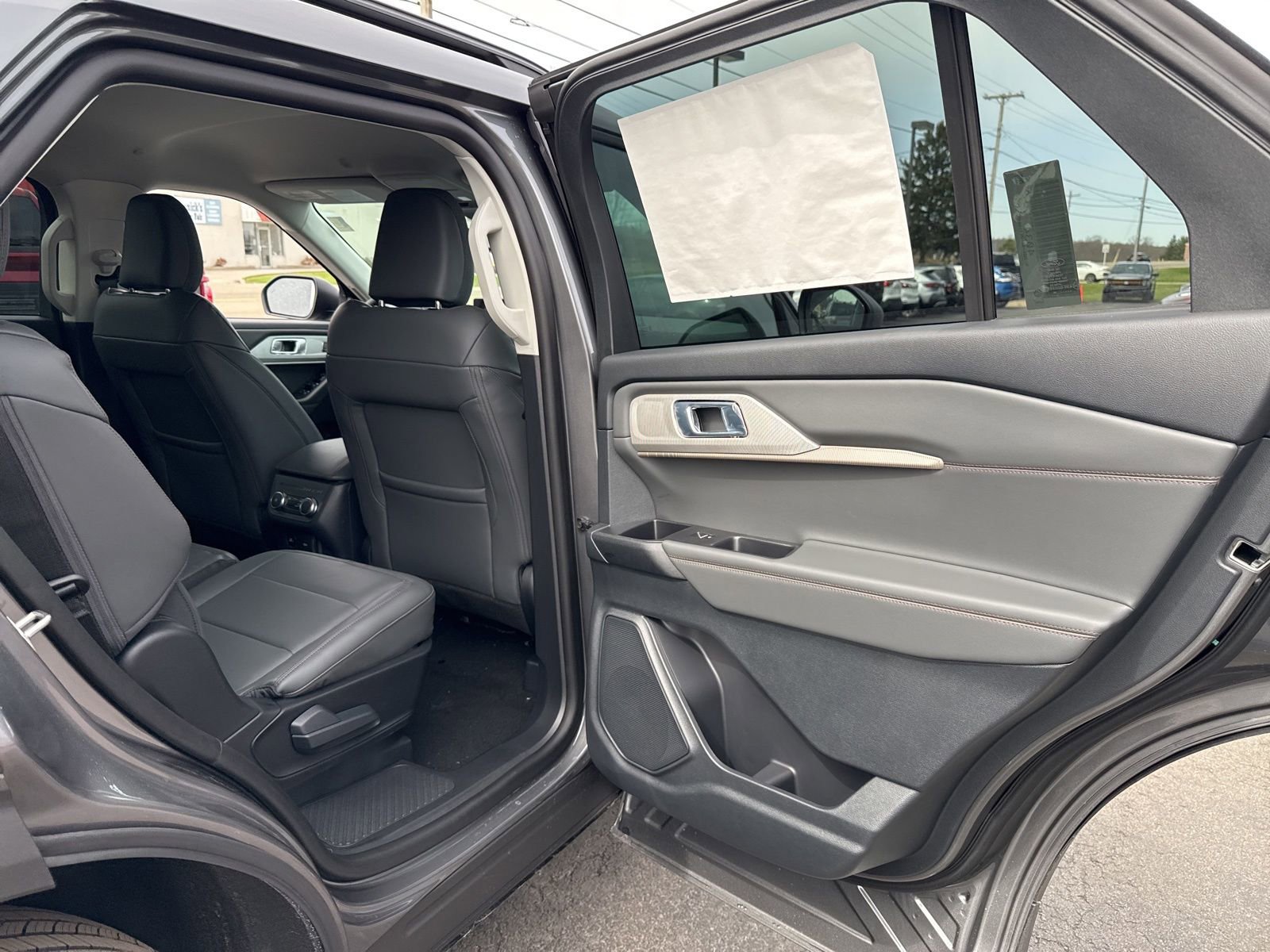 New 2026 Ford Explorer Active image 32