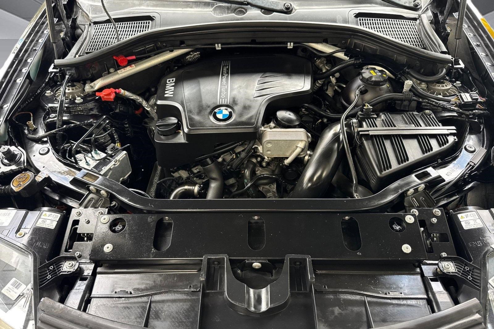 Used 2017 BMW X4 xDrive28i image 36