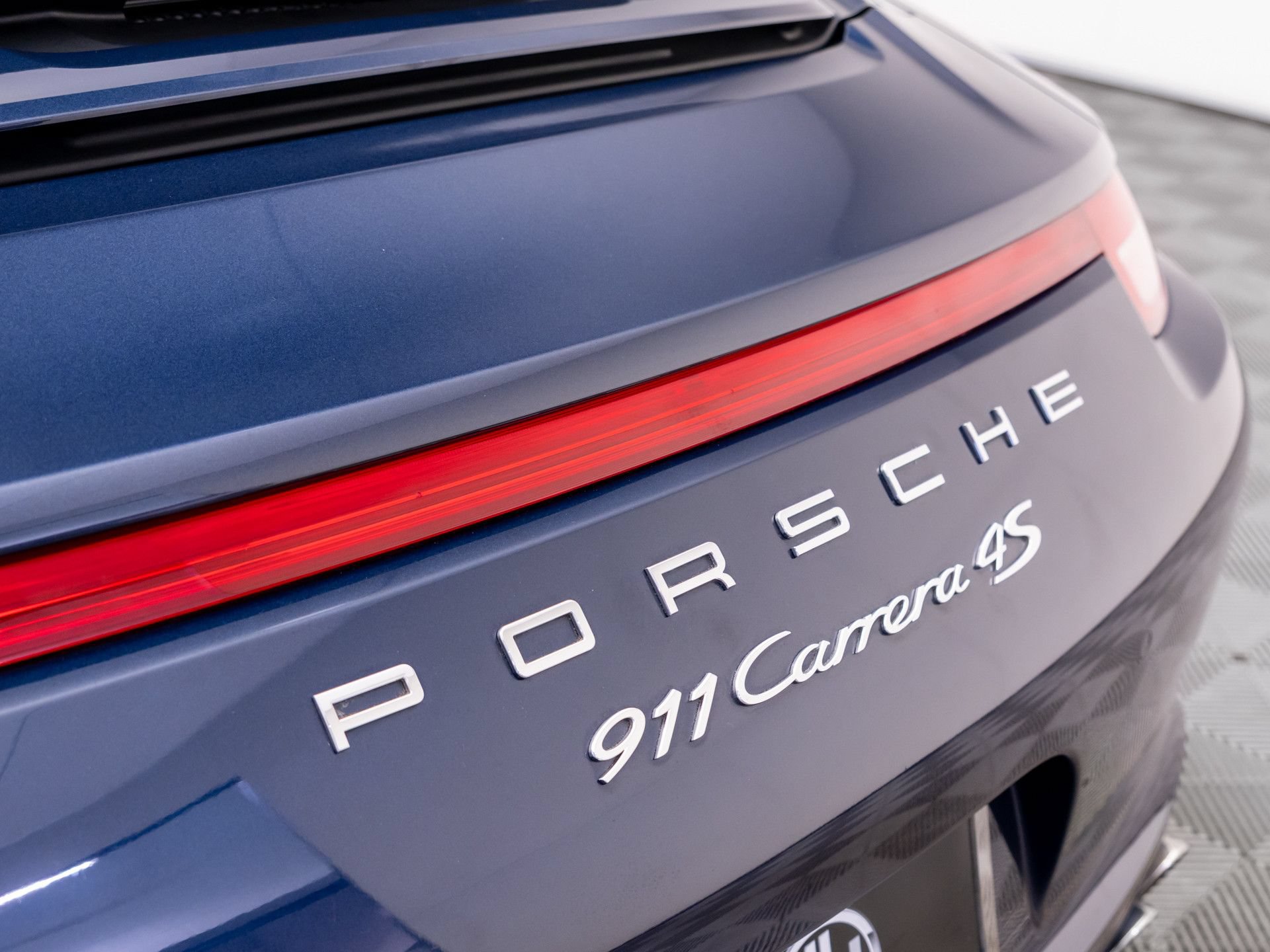 Used 2015 Porsche 911 Carrera 4S AWD/4WD image 41