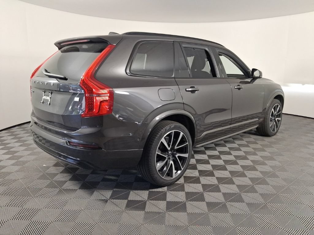 Certified 2023 Volvo XC90 T8 Ultimate AWD/4WD image 9