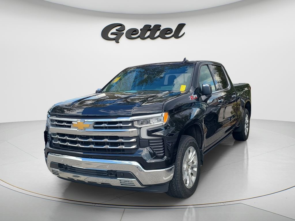 Used 2022 Chevrolet Silverado 1500 LTZ w/ LTZ Premium Package image 3