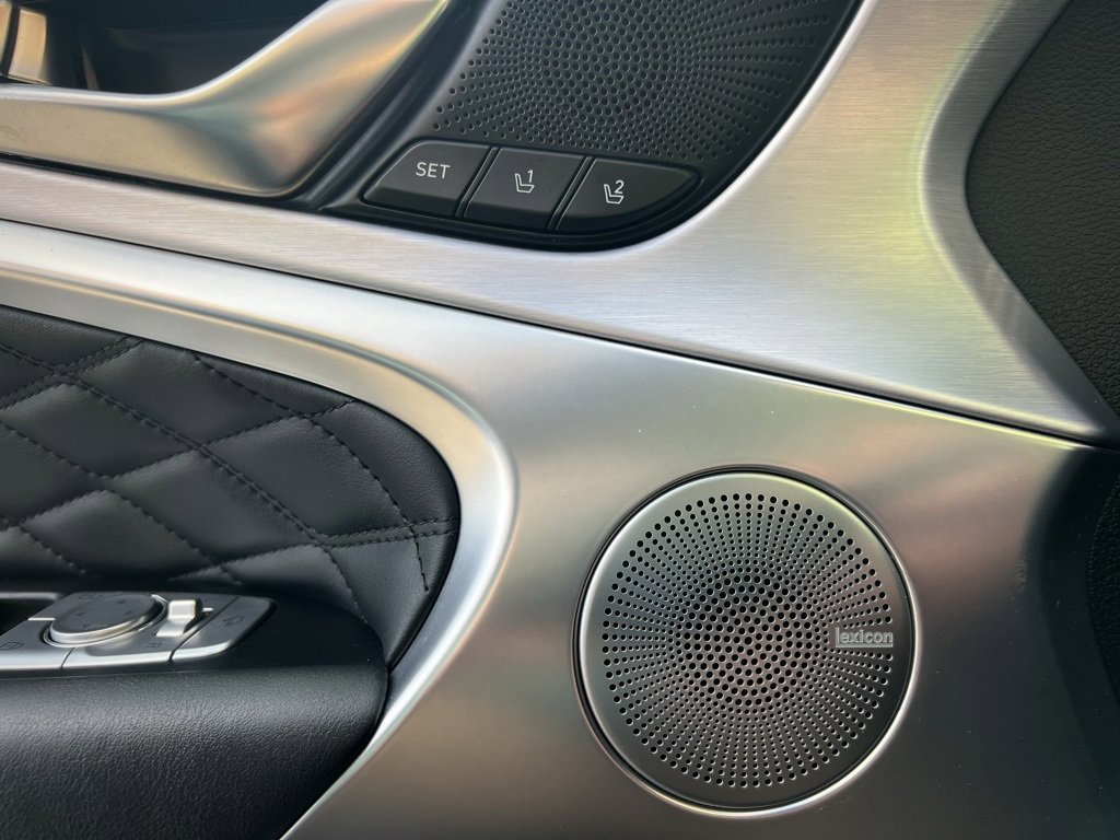 Used 2020 Genesis G70 3.3T w/ Prestige Package image 53