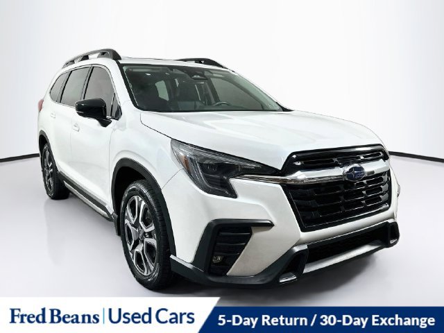 Used 2024 Subaru Ascent Limited w/ Technology Package AWD/4WD image 1