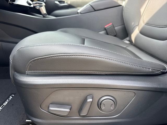 New 2026 Hyundai Tucson XRT image 12