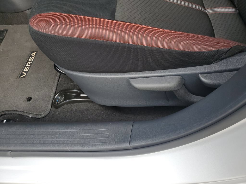 Certified 2025 Nissan Versa SR w/ Trunk Package FWD image 20