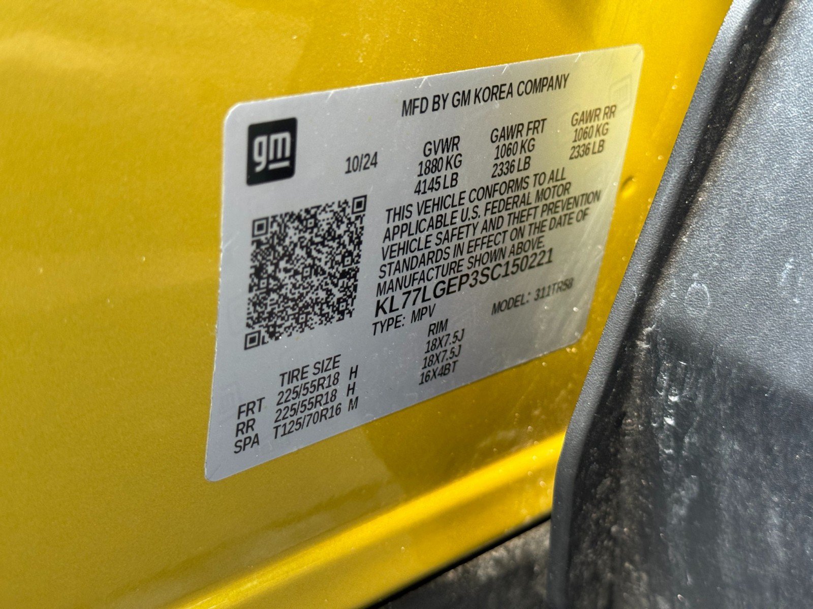 Used 2025 Chevrolet Trax RS w/ Driver Confidence Package FWD image 41