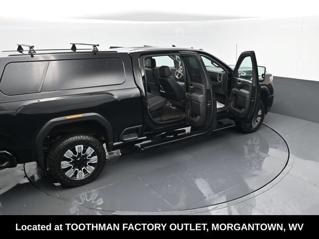 Used 2023 GMC Sierra 3500 Denali w/ Denali Ultimate Package AWD/4WD image 29