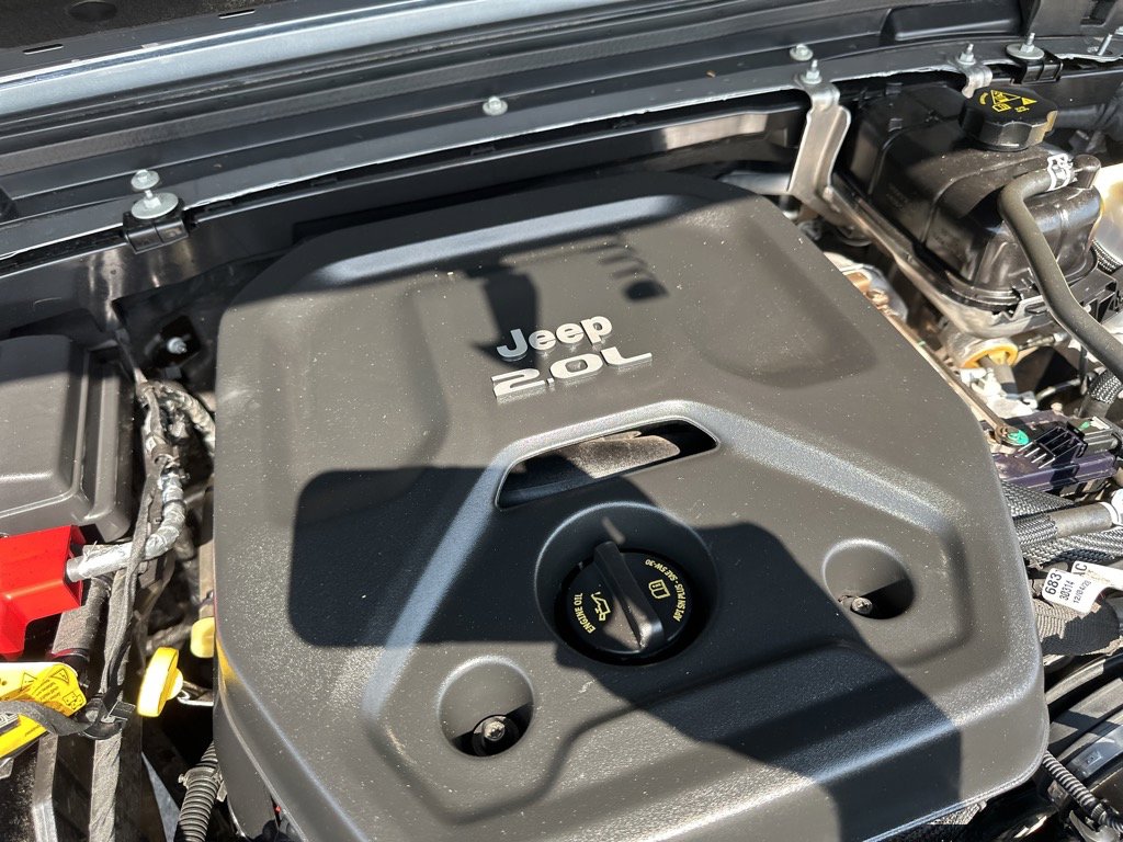 Used 2021 Jeep Wrangler Sport image 19