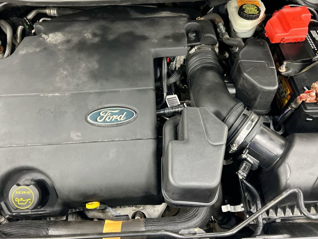 Used 2015 Ford Explorer XLT w/ Equipment Group 201A image 25