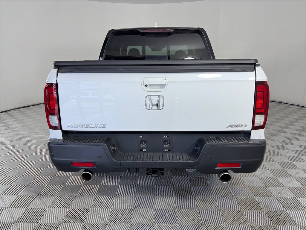 Used 2021 Honda Ridgeline Black Edition image 6