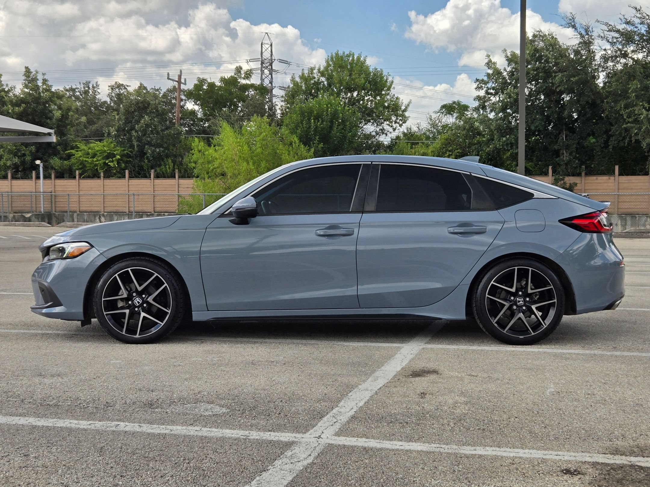 Used 2022 Honda Civic Sport Touring image 7