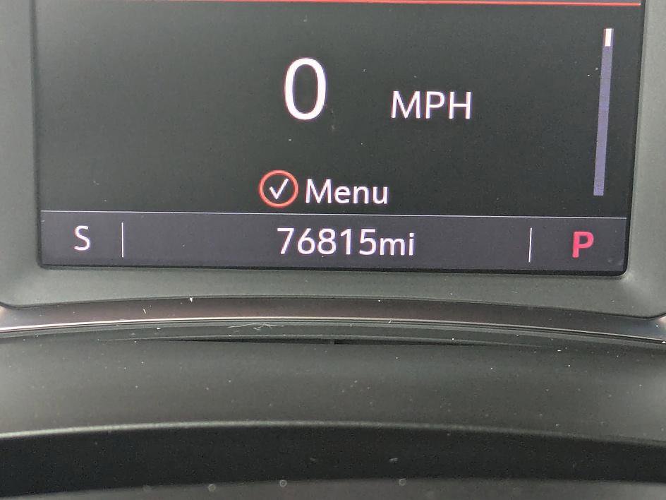 Used 2023 Chevrolet Traverse RS image 19