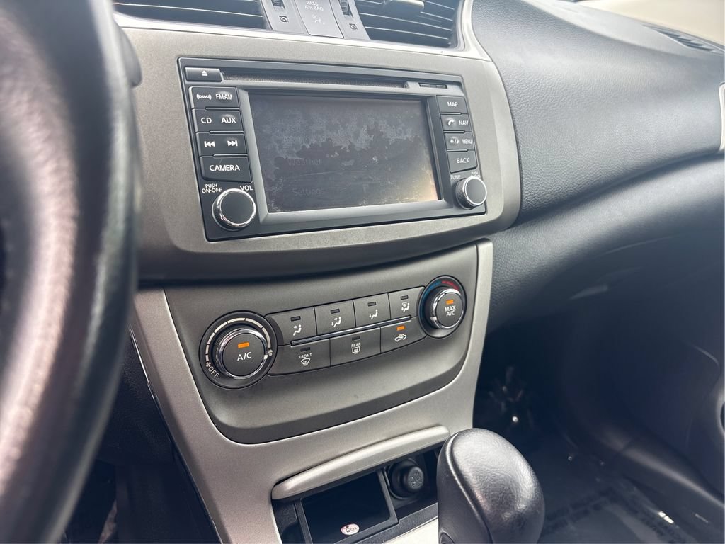 Used 2013 Nissan Sentra SV w/ Premium Pkg FWD image 16