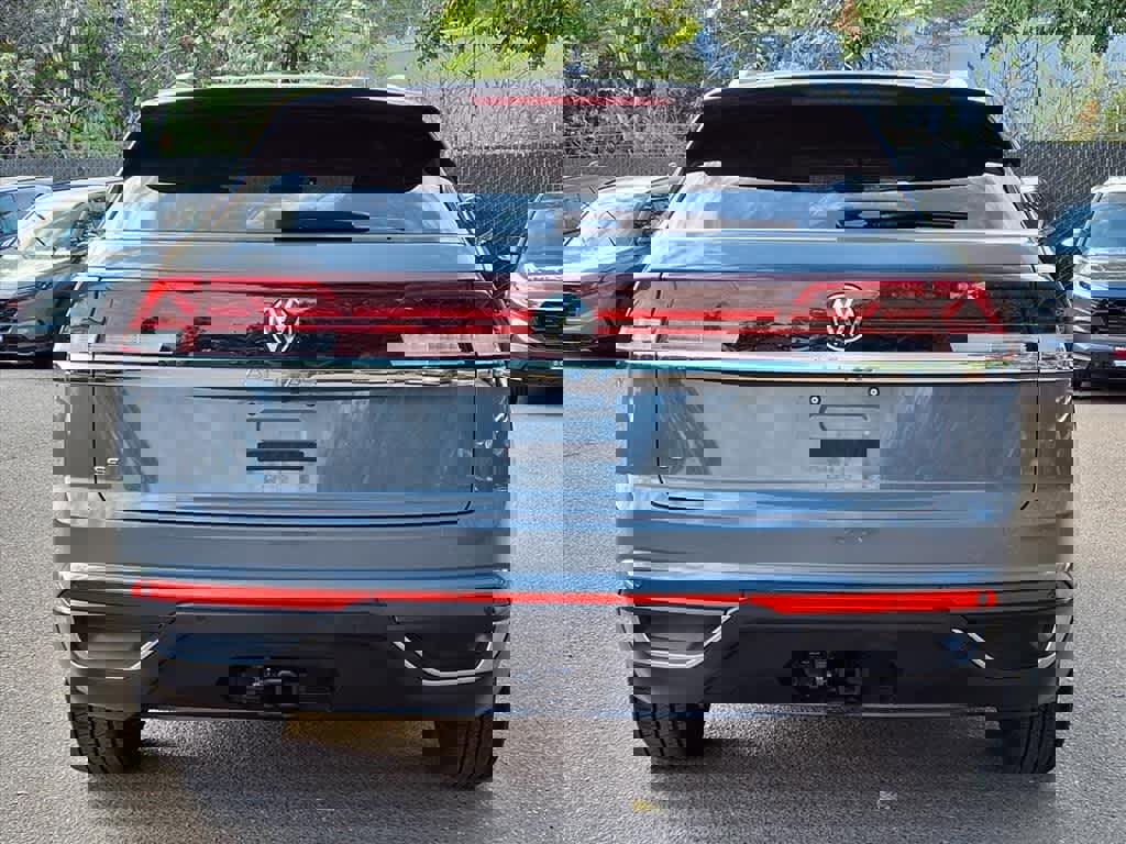 Used 2024 Volkswagen Atlas Cross Sport SE image 5