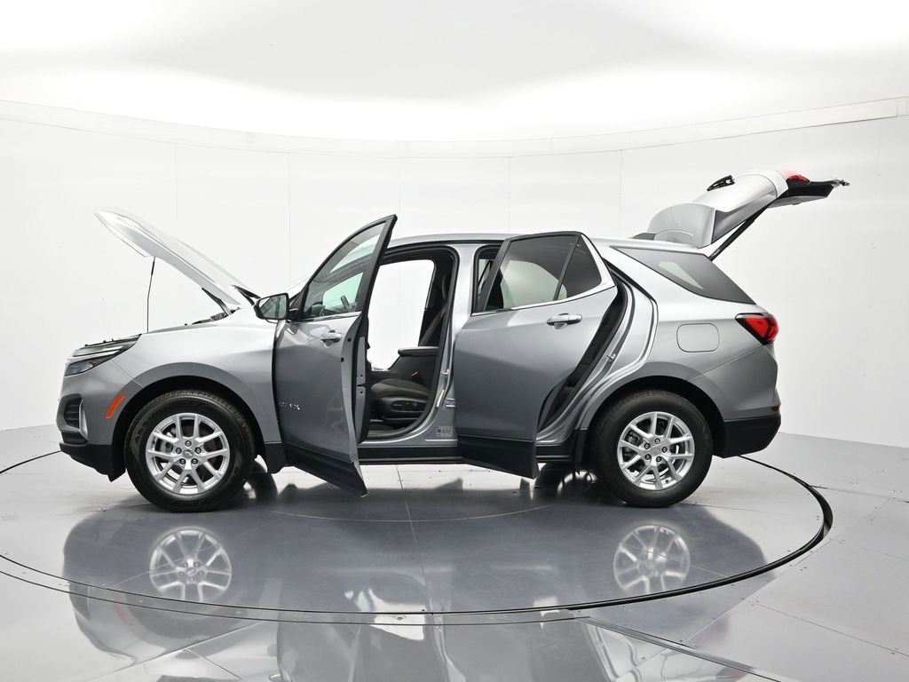 Used 2024 Chevrolet Equinox LT image 46