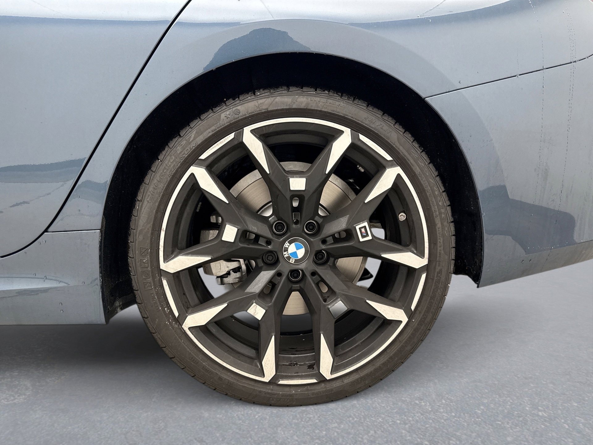 Used 2025 BMW 330i xDrive Sedan w/ M Sport Package image 27