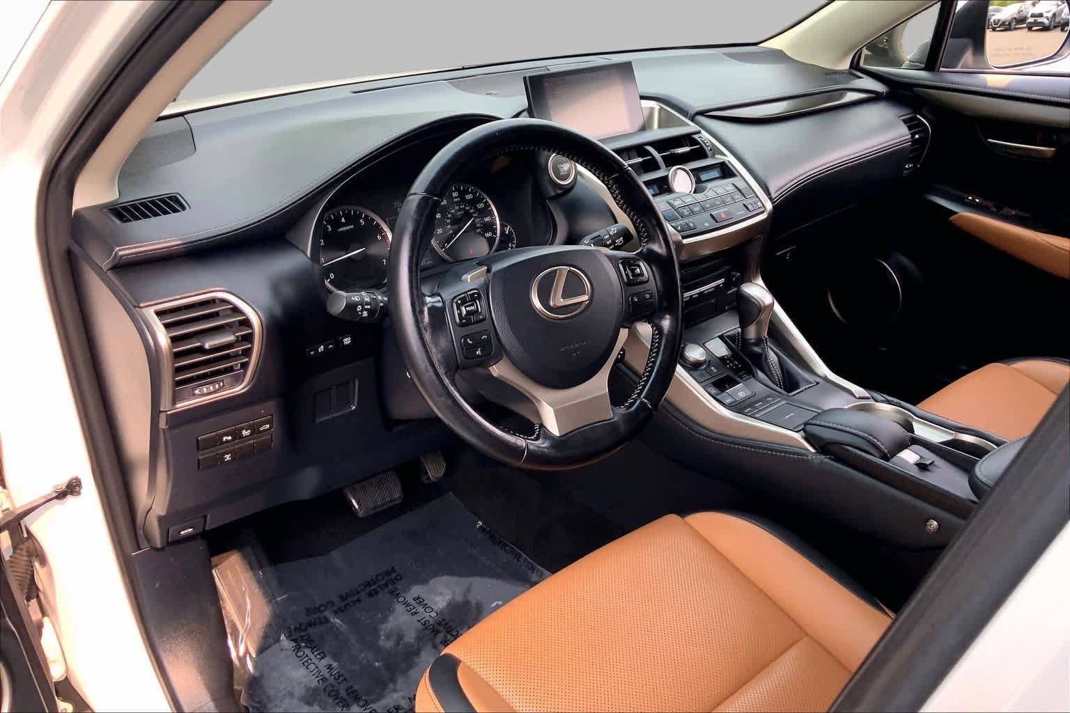 Used 2017 Lexus NX 200t AWD w/ Premium Package image 18