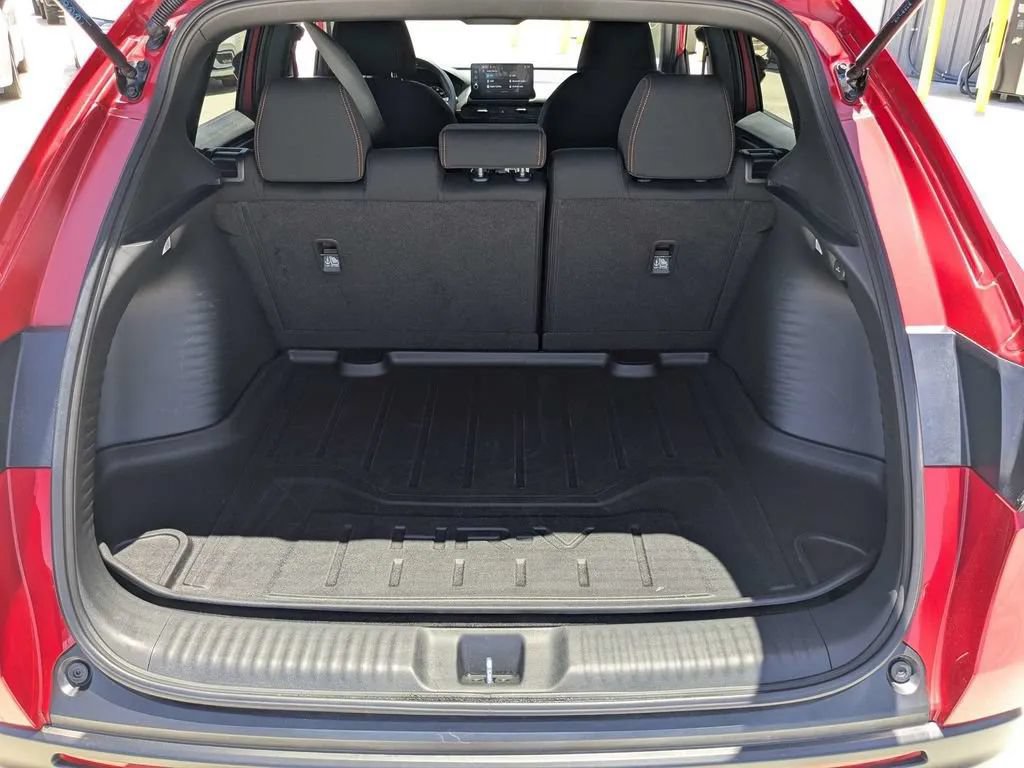 Used 2026 Honda HR-V Sport image 13