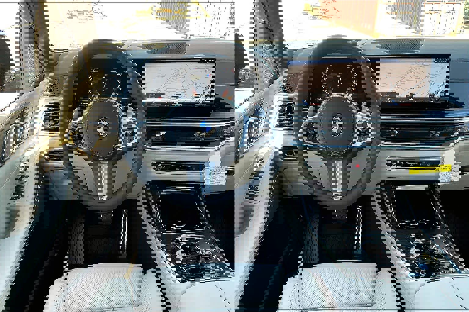 Used 2026 BMW X7 xDrive40i w/ M Sport Package image 5