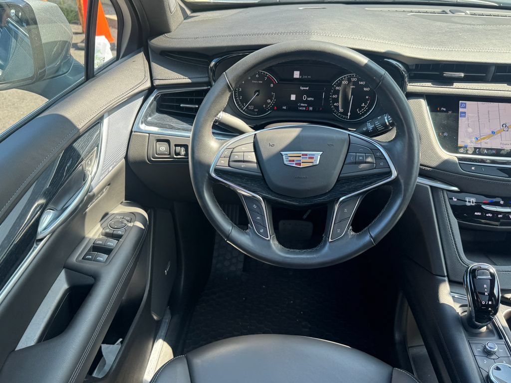 Used 2024 Cadillac XT5 Premium Luxury AWD/4WD image 14