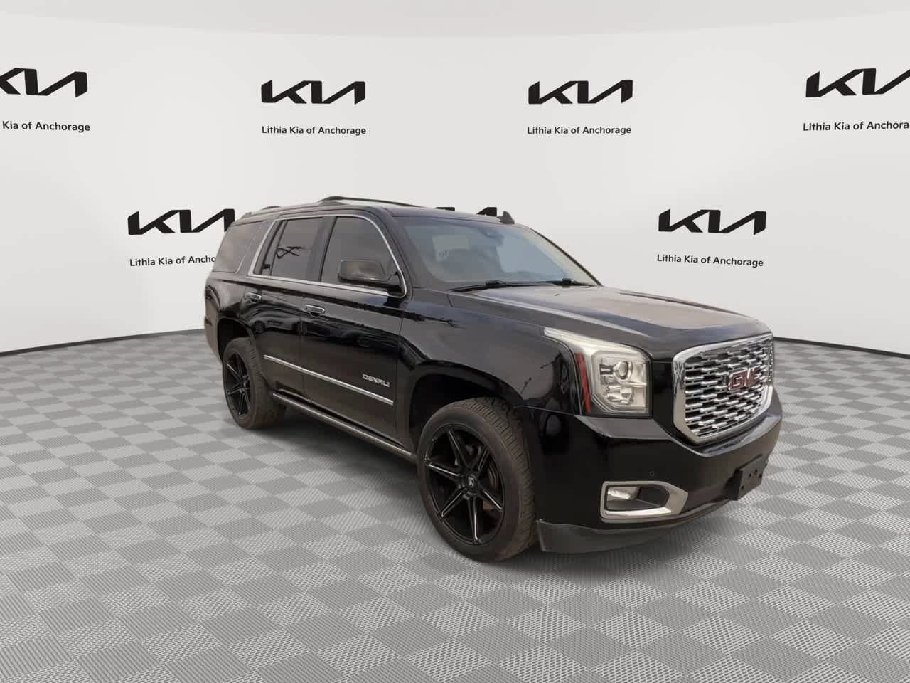 Used 2019 GMC Yukon Denali AWD/4WD image 4