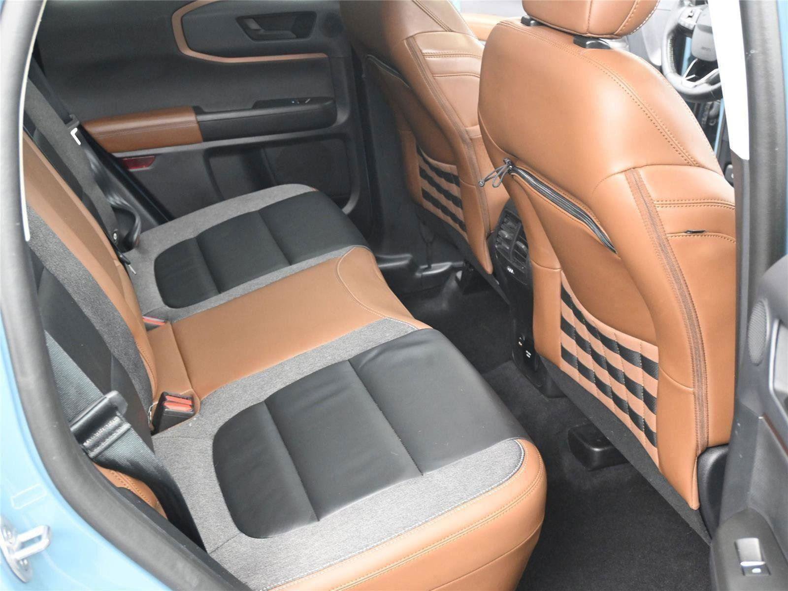 Used 2022 Ford Bronco Sport Outer Banks w/ Tech Package image 8