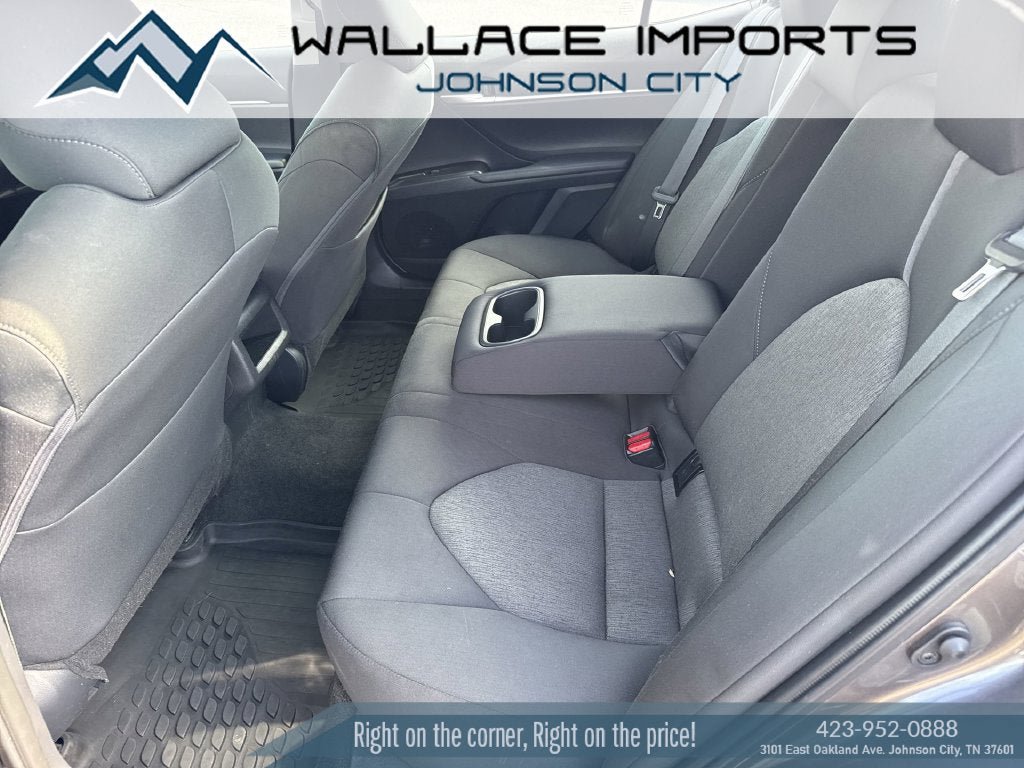 Used 2023 Toyota Camry LE FWD image 33
