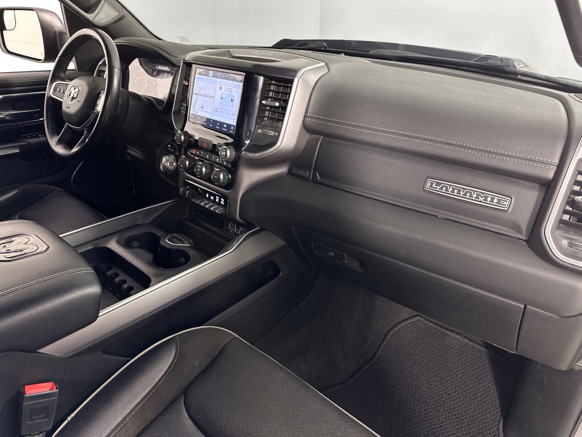 Used 2022 RAM 1500 Laramie RWD image 27