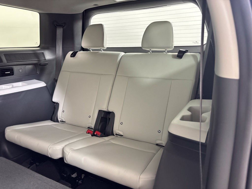 New 2027 Hyundai Santa Fe SEL FWD image 18