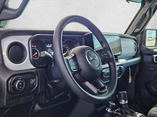 New 2026 Jeep Gladiator Sport AWD/4WD image 3