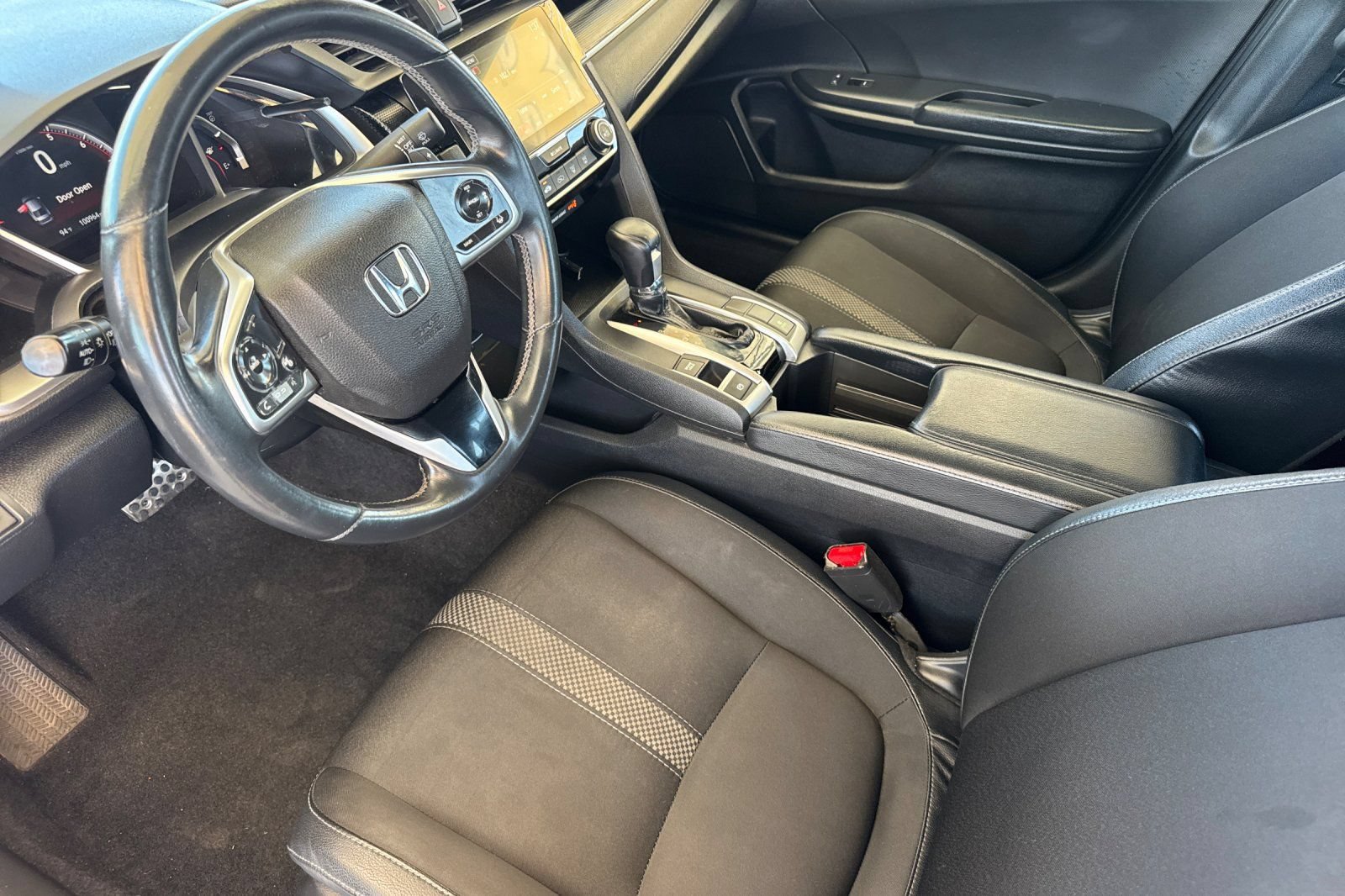 Used 2020 Honda Civic Sport image 10