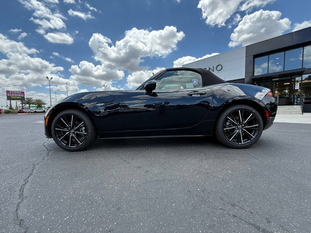 New 2026 MAZDA MX-5 Miata Club RWD image 7