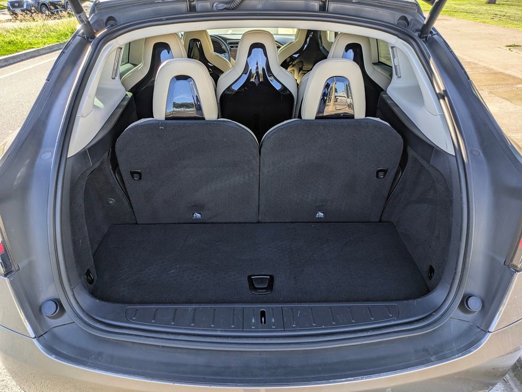 Used 2016 Tesla Model X 90D AWD/4WD image 13