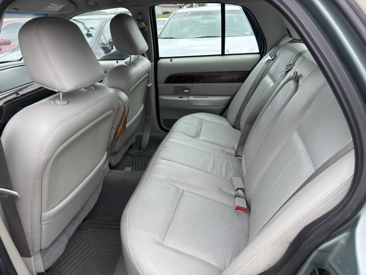 Used 2005 Mercury Grand Marquis GS image 10