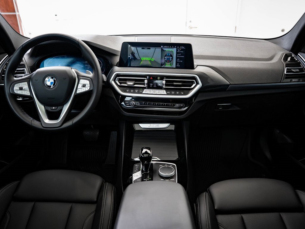 Certified 2024 BMW X3 xDrive30i w/ Convenience Package image 31