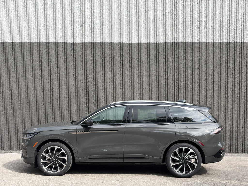 New 2026 Lincoln Nautilus Black Label AWD/4WD image 4