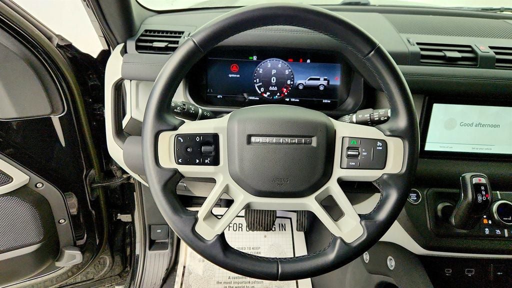 Used 2023 Land Rover Defender 110 X-Dynamic SE AWD/4WD image 14