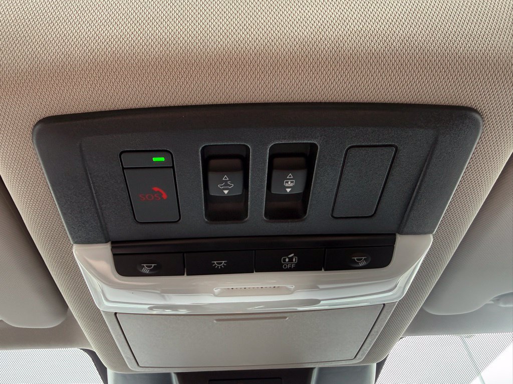 New 2026 Nissan Rogue Platinum AWD/4WD image 30