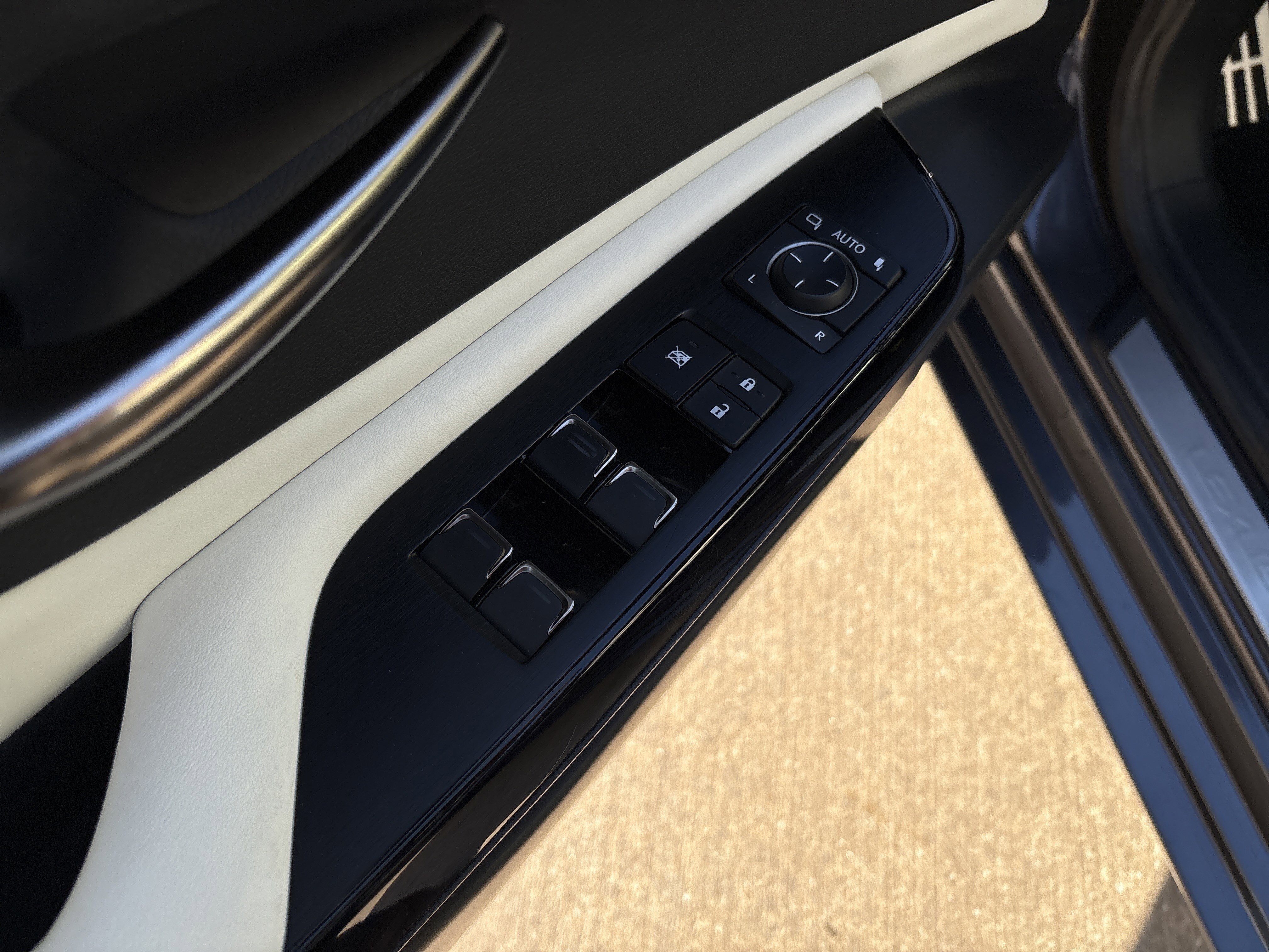 Used 2023 Lexus ES 350 F Sport image 15