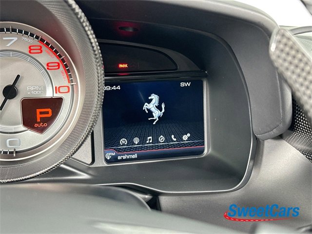 Used 2021 Ferrari F8 Tributo image 26