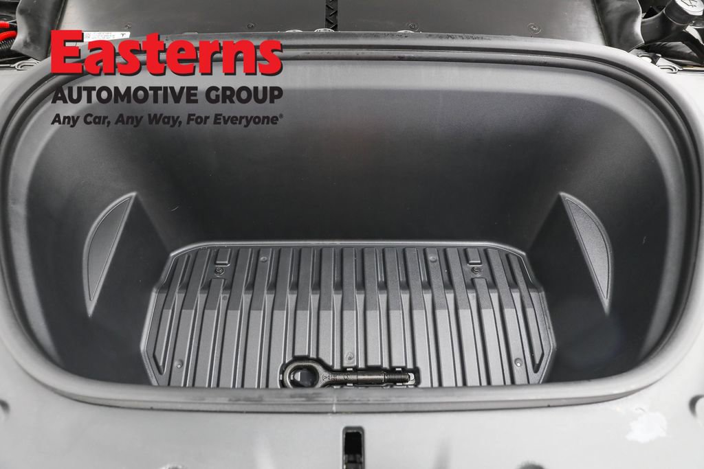 Used 2021 Tesla Model Y Long Range image 7