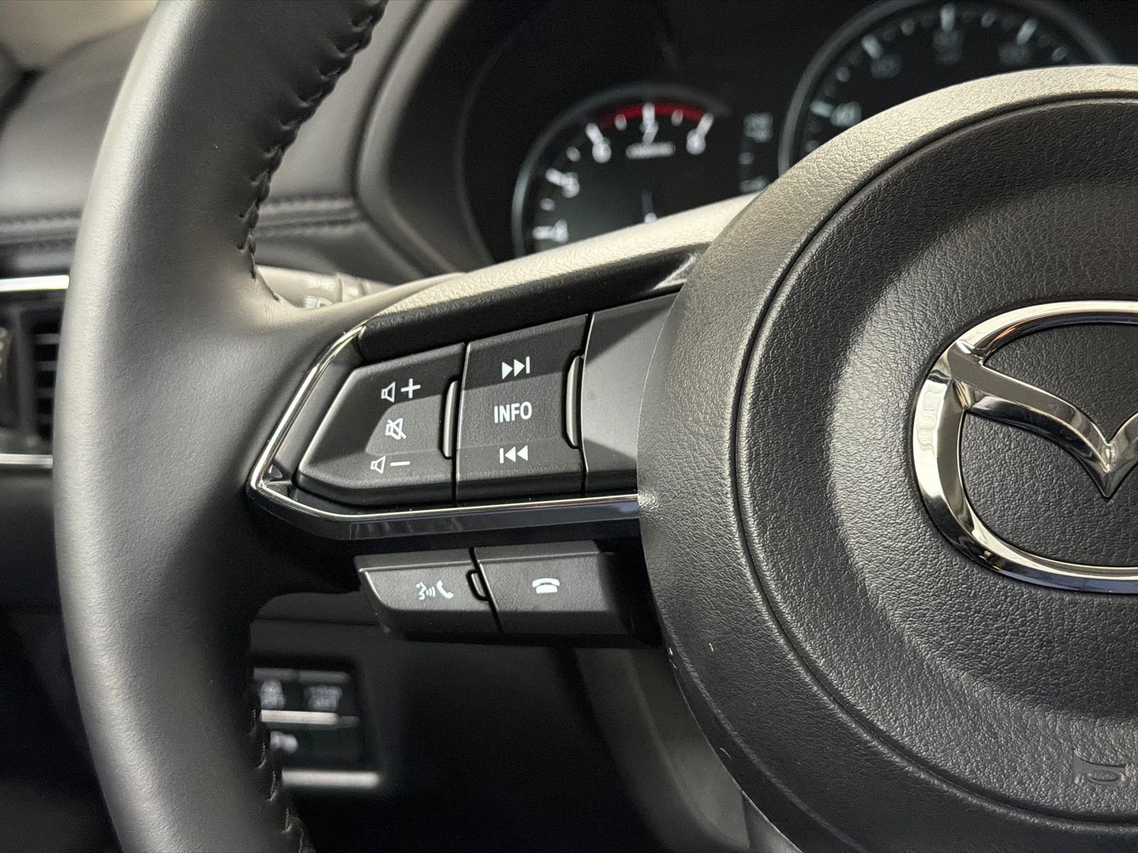 Certified 2025 MAZDA CX-5 AWD 2.5 S w/ Premium Plus Pkg image 23