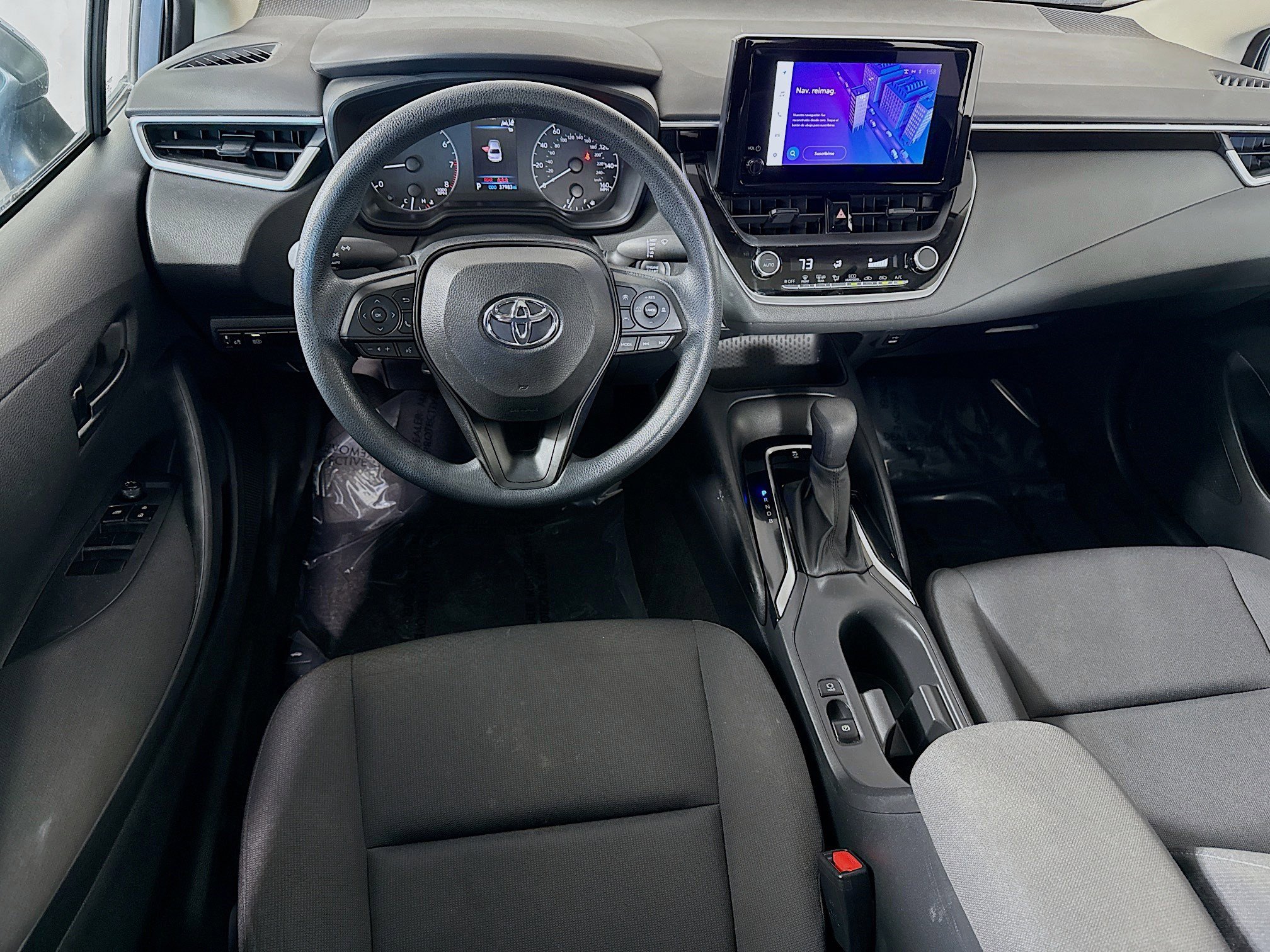 Used 2023 Toyota Corolla LE w/ LE Premium Package image 17