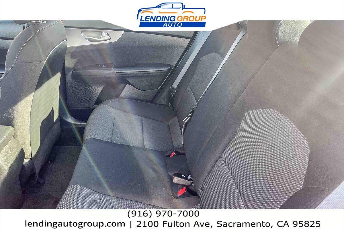 Used 2022 Kia Forte LXS image 17
