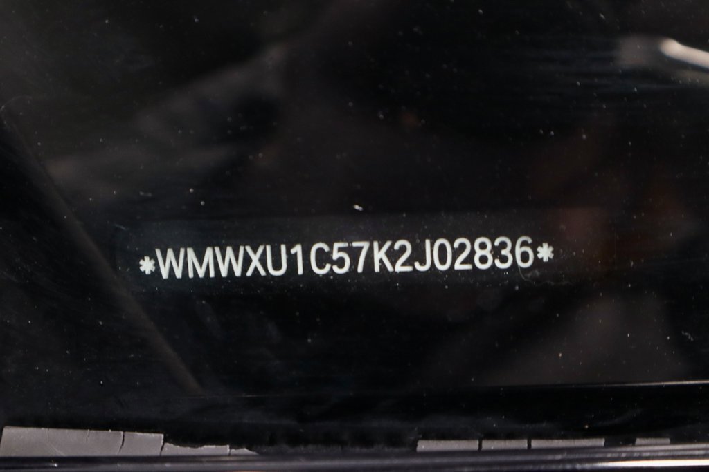 Used 2019 MINI Cooper 4-Door Hardtop w/ Signature Upholstery Package image 37