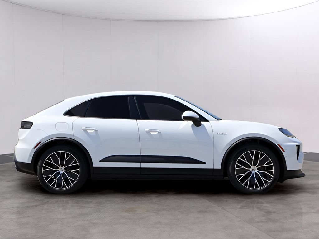 New 2025 Porsche Macan Electric RWD image 9